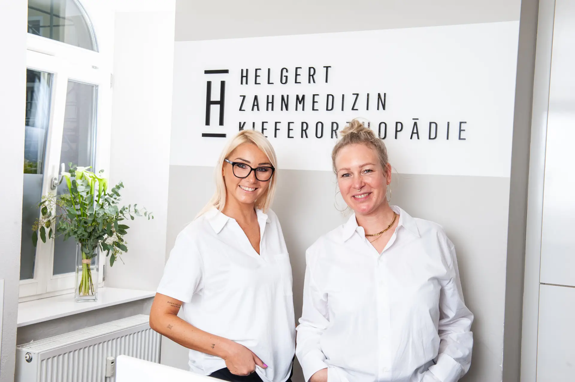 Zahntechniker:innen bei Helgert Zahnmedizin & Kieferorthopädie
