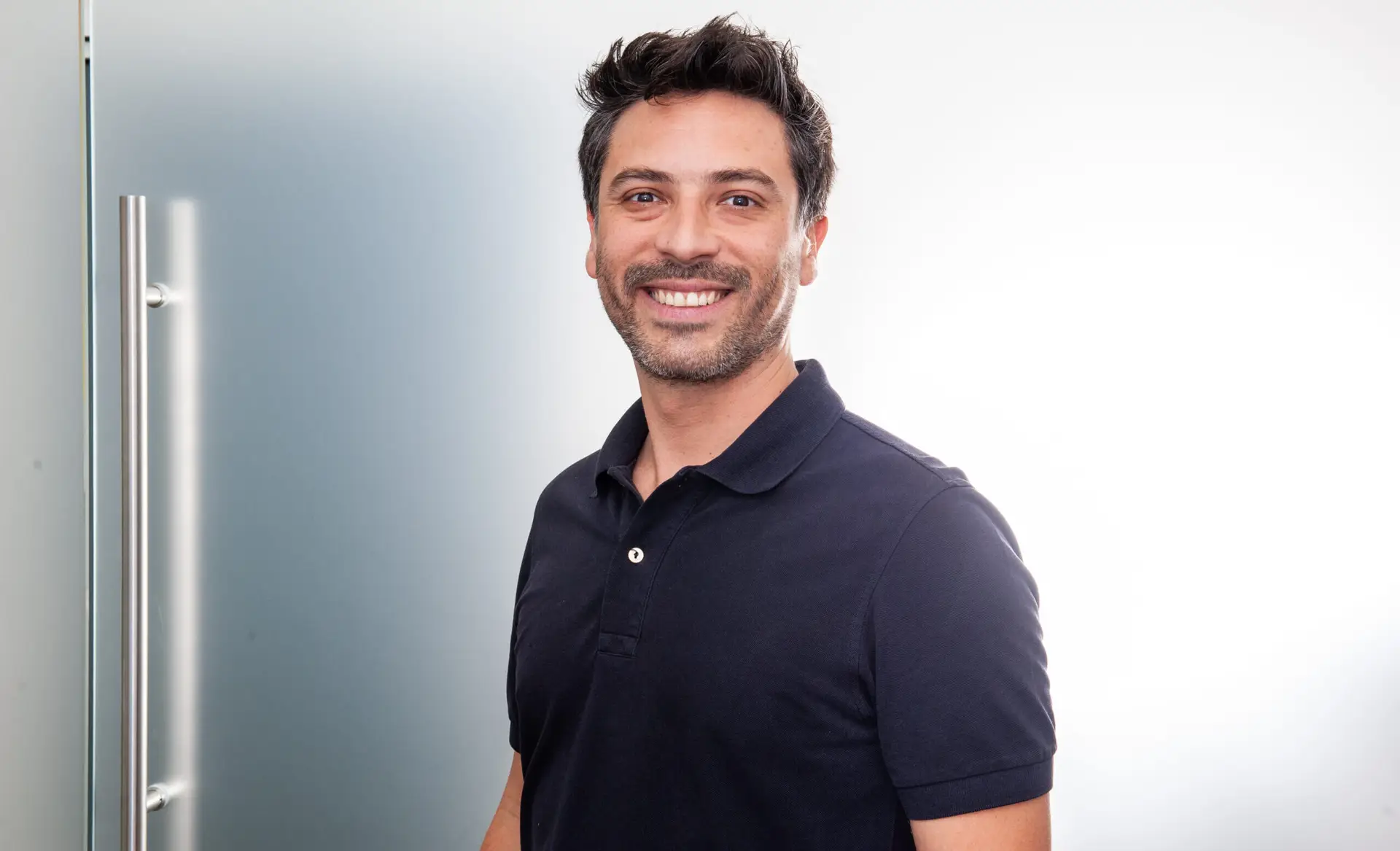 "Dr. Francisco Requena - Zahnarzt & Kieferorthopäde"