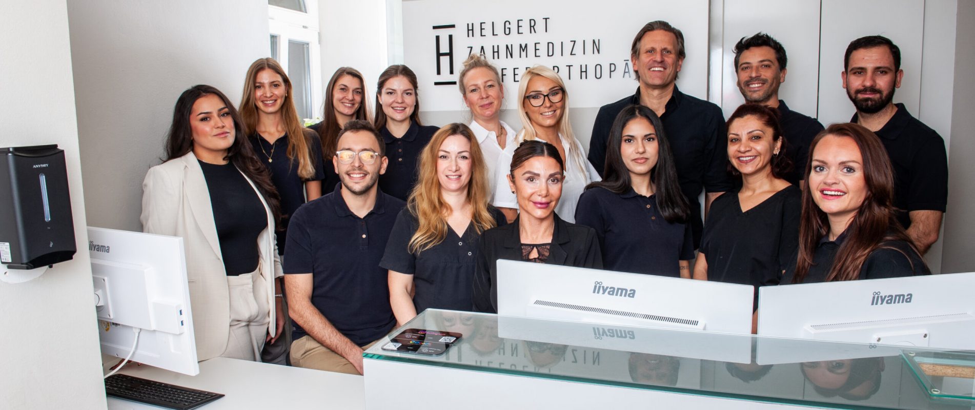 Praxisteam Dr. Helgert Schöne Zähne München